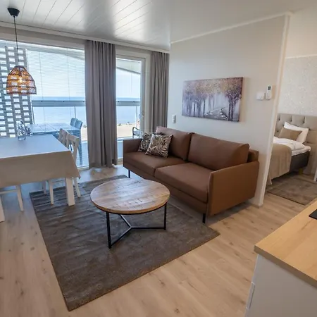 Rantakallan Safiiri 아파트호텔 칼라조키