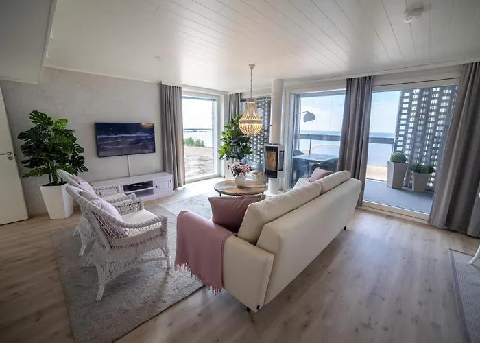 Rantakallan Safiiri מלון דירות קאלאיוקי